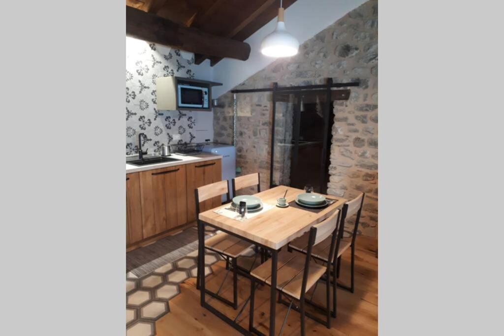Ferienwohnung Mimma'S Pontremoli Exterior foto